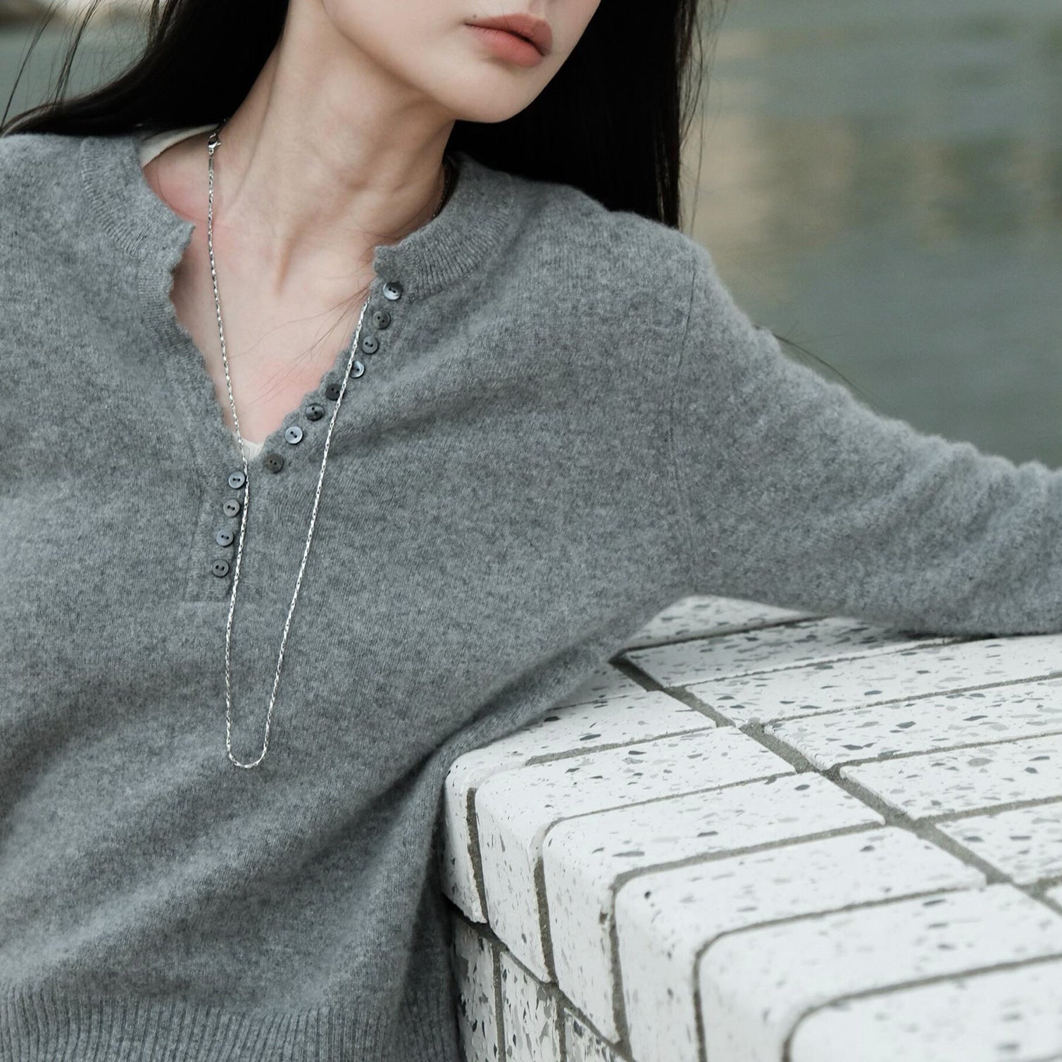 Knitted Sweater in Gray and White Wool BlendSlim Fit Autumn/Winter Style