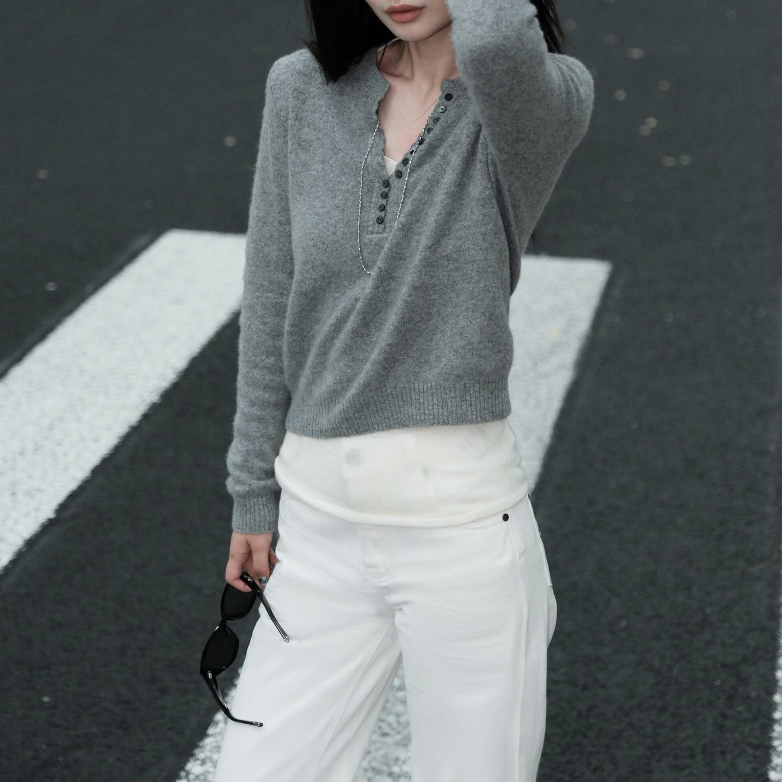 Knitted Sweater in Gray and White Wool BlendSlim Fit Autumn/Winter Style