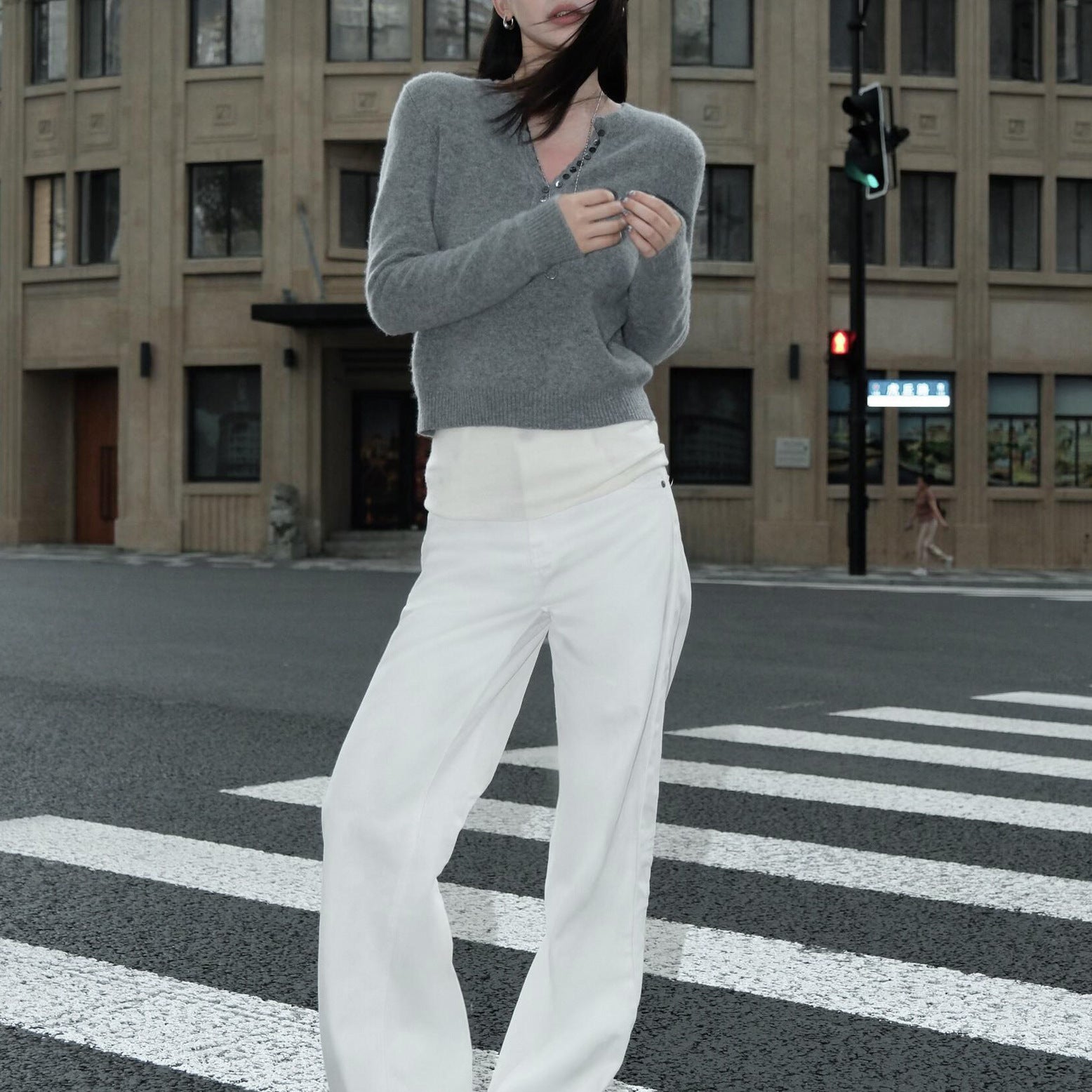 Knitted Sweater in Gray and White Wool BlendSlim Fit Autumn/Winter Style