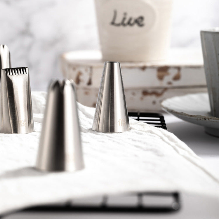7-Piece Cream Piping Tip Set Stainless Steel 304 Piping Tip 7-Piece Piping Bag Set